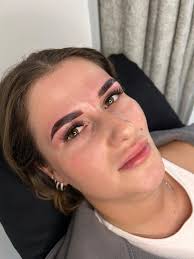 Are your eyebrows ready for a transformation? Let us help you achieve the  brows of your dreams! ✨ Signature brow services: ♥️Brow wax & shaping:  Precision shaping tailored to enhance your natural