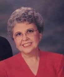 Elba Ramos's Instagram, Twitter & Facebook