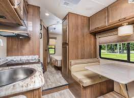 Class a winnebago vista 29ve. Top 5 Best Small Motorhomes Under 25 Feet Rvingplanet Blog