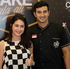 Ia adalah aliff alli, adik dari aktor ganteng miller khan. Kompak 20 Kakak Beradik Artis Ini Berkarir Di Bidang Sama