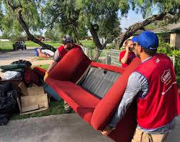 Lowe's Heroes mobilize in Texas community