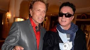 Roy horn joined siegfried fischbacher to become the magical act siegfried & roy, putting on headlining las vegas shows for almost three decades. Kptj2ufthi4xpm