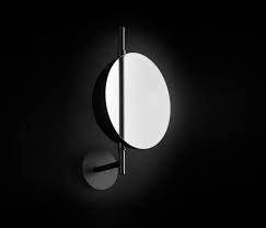 Making his debut with oluce, victor vasilev proposes the superluna lamp project that was inspired by a personal reflection on vico magistretti's work, with his ability to develop iconic shapes to enhance the potential of the light source. Superluna 197 Designer Furniture Architonic