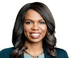 Attorneys 'On the Move': Linklaters Adds Litigation Partner; Energy  Projects Partner Joins Foley