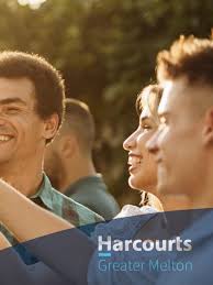 We're thrilled to welcome Michael Woollard to the Harcourts Greater Melton  team! 👏 Joining us as our newest Business Development Manager, Michael  brings over 4 years of industry experience, a strong passion