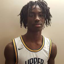 Christian Edwards's Instagram, Twitter & Facebook