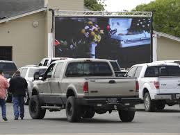 Drive In Funeral Homes Are Now A Thing In 2020 Funeral Home Funeral Services Funeral