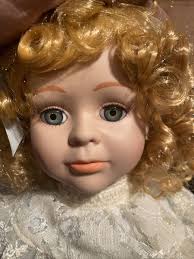 Seymour Mann "A Connoisseur Collection" Porcelain Doll