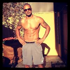 We did not find results for: Derrick Morgan Should Wear Nothing But A Towel In One Scene Per Episode Home Facebook