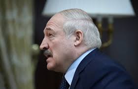 Лукашенко сравнил инцидент с ryanair с протестами в беларуси президент беларуси александр лукашенко сравнил инцидент с вынужденной посадкой самолета ryanair в минске с протестами 2020 года. Lukashenko Posle Zhaloby V Germanii Zayavil Chto Ne Naslednikam Fashizma Ego Sudit