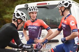 Fred Icke: Morey leads teammates to claim title