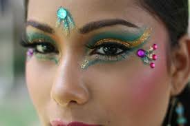 Orientalische Schminke Fasching Glitzersteine Gesicht Fasching Schminken Fasching Schminken Augen Fantasy Make Up