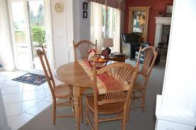 kitchen chairs: used kitchen table and