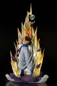 Super saiyan son goku), also known as dragon ball z: Dragon Ball Z Fusion Reborn Figuartszero Pvc Statue Super Saiyan Gogeta 28 Cm Otaku Square