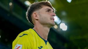 Head-to-head with the reigning champions (1-1)