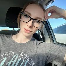 Hello. Looking for a Rheumatologist that actually spends time with you and  goes over your entire history. Ty