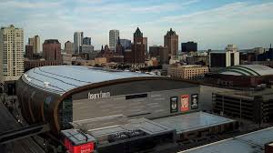 The milwaukee bucks are an american professional basketball team based in milwaukee. Milwaukee Bucks To Allow Limited Fans At Fiserv Forum