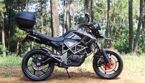 Modif honda tiger mata picek, new tiger duke 200 dan new via motoblast.wordpress.com. Modifikasi Honda Tiger Paling Keren Terbaru 2021 Otomaniac