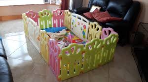 Baby Vivo Playpen Made Of Plastic With Door Amazon Co Uk Baby Baby Playpen Baby Pen Playpen
