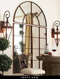 المراة وانعكاس الجمال علي المكان