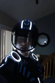 A fully functional vehicle based on the cycles driven by legacy stars garrett hedlund and olivia wilde, the bike was made for the andrews collection — one of the country's biggest car collections. Tron Legacy Kool Party Light Suit Instructables