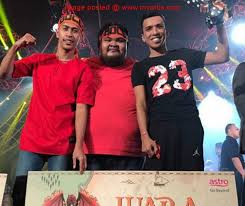 Akhirnya bocey dinobatkan sebagai juara program lawak di pentas maharaja lawak mega 2017 setelah bertarung selama 12 minggu. Mlm 2017 Muncul Juara Lagi Bocey Bolot Rm500000 Tahniah Diucapkan Kepada Kumpulan Bocey Yang Dianggotai Fad Achey Dan Abam Apabila Me Pelawak Juara Gambar