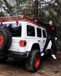 Ethan Dolan S Jeep Dolan Twins Dolan Twins Wallpaper Twins