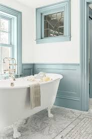 17 Photos Of Delightful Clawfoot Tubs Interiordesignshome Com Bathroom Wall Colors Modern Bathroom Decor Bathrooms Remodel