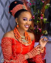 Frisuren 2020 Hochzeitsfrisuren Nageldesign 2020 Kurze Frisuren Igbo Bride African Bride Nigerian Bride