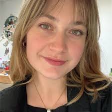 🎓 Afgestudeerd! Vanochtend heb ik met trots mijn scriptie “Herleven van  het landschap” gepresenteerd. Met een mooie beoordeling van een 8 heb ik  mijn afstudeeronderzoek succesvol afgerond en mag ik…