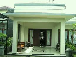 Contohnya pada denah rumah ini. Desain Teras Samping Rumah Minimalis By Putriindra Lesmana