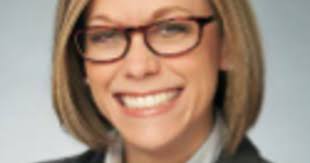 Allison Bussell's Instagram, Twitter & Facebook