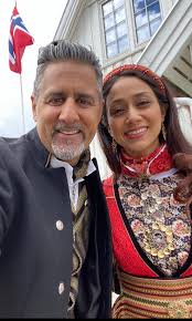 Riksklovnen fra venstre, abid raja, er en typisk pakistaner. Abid Raja Kjaere Alle Sammen Gratulerer Sa Mye Med Dagen 17 Mai Er I Ar Som I Fjor Annerledes Og Ikke Hva Vi Hapet Pa Pandemien Preger Feiringen Men Ogsa