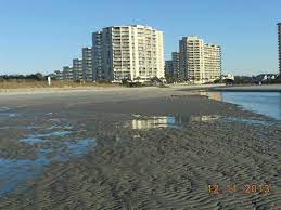The tide is rising in north myrtle beach. View At Low Tide Picture Of Ocean Creek Resort Myrtle Beach Tripadvisor