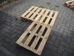 Sie sind perfekte für bereichen genau dort, wo das licht und boden ist nicht kompatibel mit normal vegetation. Palettenmobel Selber Bauen Liege