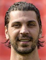 Aleksandar dragovic, ihr team ist gespickt mit stars. Aleksandar Dragovic Player Profile 20 21 Transfermarkt