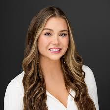 Joanne Parris's Instagram, Twitter & Facebook