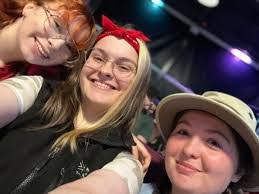 Georgina Jacobs's Instagram, Twitter & Facebook