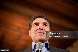 209 photos et images haute résolution de Perry Hoffman