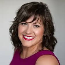 Amy Hill's Instagram, Twitter & Facebook