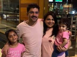 Not known does rohit sardana drink alcohol?: 86exny Wr Jj0m