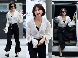 티비냥 #정소민 구작이 명작인 tvn 맛집의 콘텐츠를 마음껏 볼 수 있는 tvn d classic : ì‹¤ë¬¼ ë³´ìŠ¤ ì •ì†Œë¯¼ ì–¼êµ´ ì–¼ë§ˆë‚˜ ìž'ìœ¼ë©´ í•œê²½ë‹·ì»´