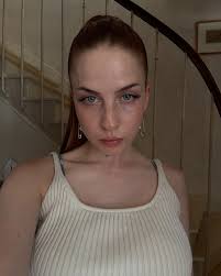 GIGI (@badbgigii) • Instagram photos and videos