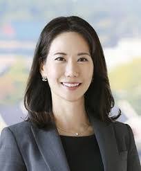 Cindy Hong's Instagram, Twitter & Facebook