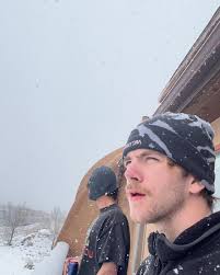 Just 2 snow bunnies in ufo land