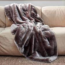 phoque prune plaid en fausse fourrure carma fausse fourrure couvre lits plaid