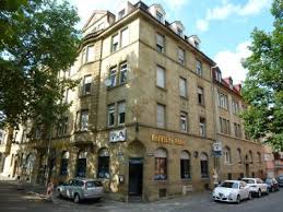 Miete inklusive heizung beträgt 290€. 5 Zimmer Wohnung Zu Vermieten 70376 Stuttgart Bad Cannstatt Wilhelmaplatz 4 Mapio Net