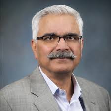 This June, I graduated from UCLA with a B.S. in Neuroscience and a minor in  Biomedical Research! I'm so grateful that I had the opportunity to learn  from my amazing professors, classmates,