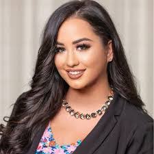 Sam Finkelman's Instagram, Twitter & Facebook