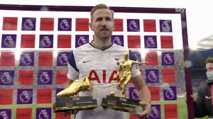 Kane picked up the golden boot for a third time after bagging 23 goals in a largely disappointing campaign for mason's side. Sky Sports Kane Recieves Golden Boot And Playmaker Awards Facebook